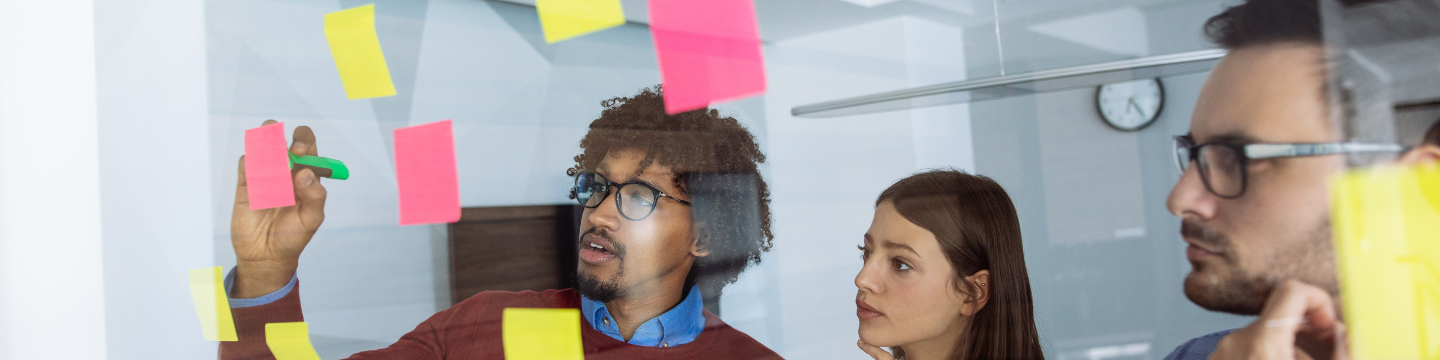 Die besten B2B-E-Commerce-Plattformen 2026: 6 Anbieter im DACH-Backend-Vergleich
